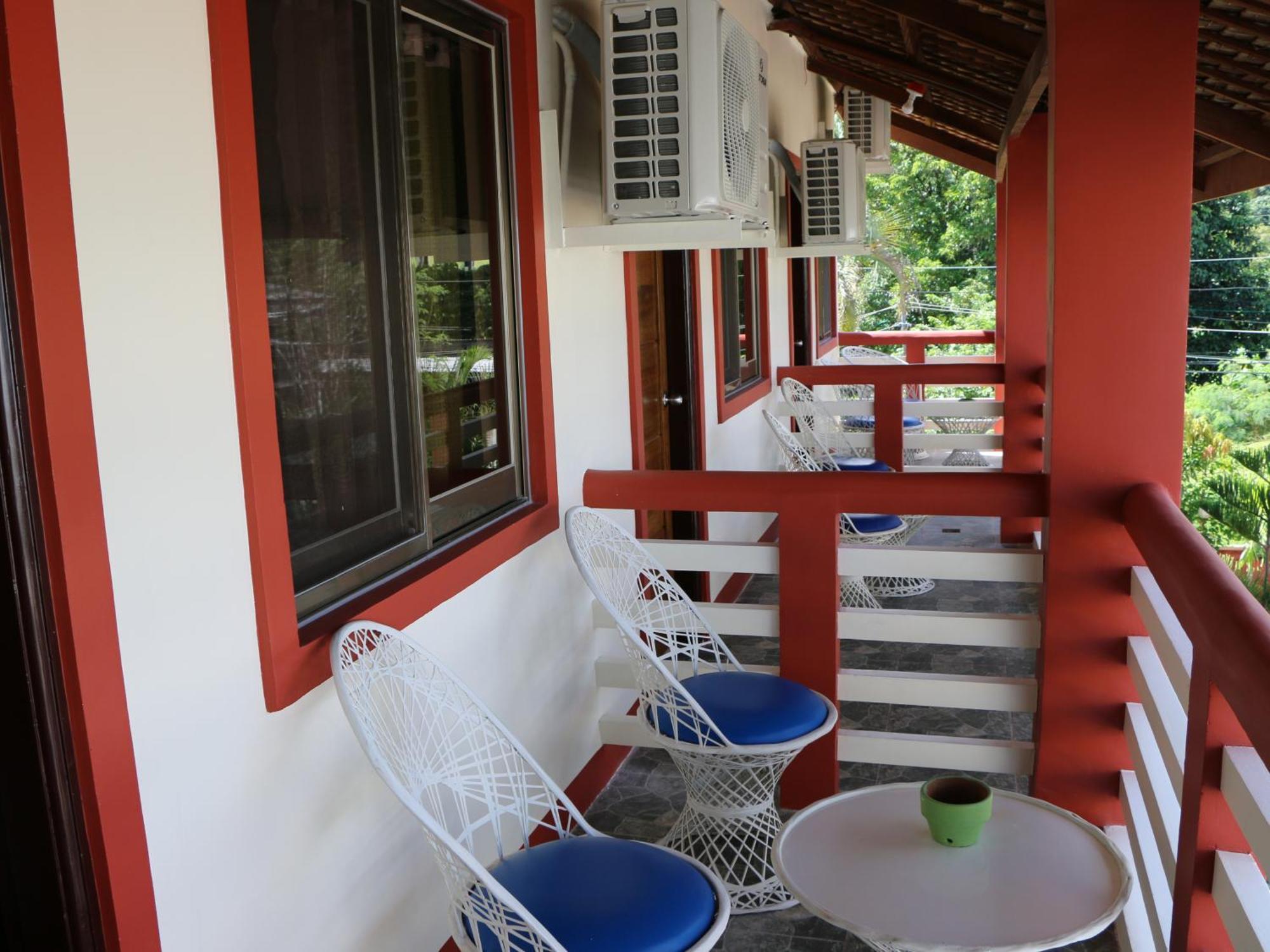 Badladz Beach And Dive Resort Puerto Galera Habitación foto